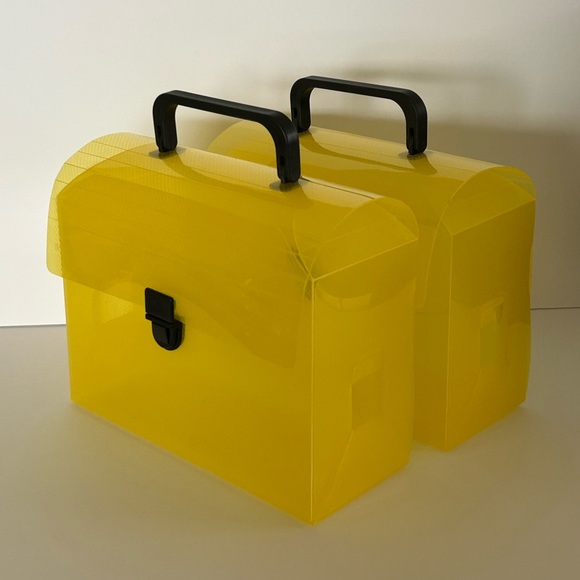 🆓 - Set of (2) Plastic Yellow Carry Cases for Toy Storage - Free With Purchase - Picture 2 of 16